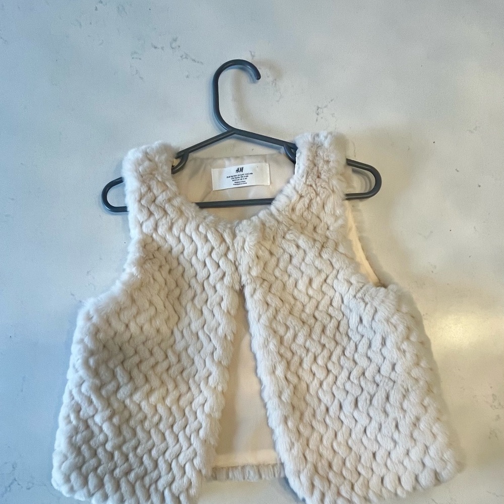 H&M Kids Cream Faux fur Vest